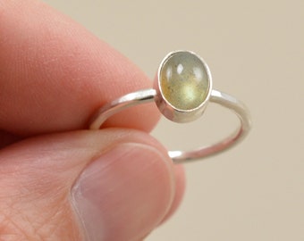 Labradorite Ring - Size 6 - Sterling Silver Bezel Setting - Hammered Band