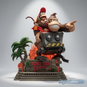 Könnte beinhalten: Eine Donkey Kong und Diddy Kong Figur in einem Minenwagen, mit einer roten Krawatte mit DK-Logo, einer roten Mütze und einem Steinsockel mit dem Text Donkey Kong Country. Die Szene enthält eine grüne Palme und orangefarbene Flammeneffekte.