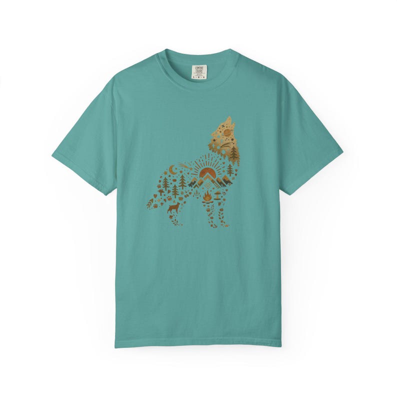 Camiseta con estampado de escena de naturaleza con lobos, camiseta retro para acampar con temática de vida silvestre. imagen 5
