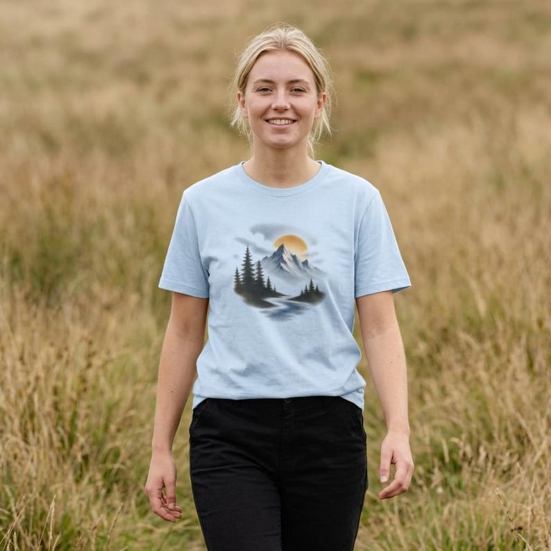 Airbrush Mountain T-shirt | Airbrush-shirt, T-shirt voor outdooravontuur afbeelding 1