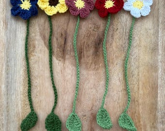 Marcapáginas de flores de crochet – Hecho a mano