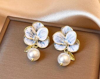 French Vintage Blue Flower Pearl Earrings, Flower Earrings, Old Money Style Dangle Earrings, Elegant Daily Wear Jewelry, Anniversary Gift
