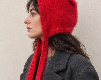Fuzzy Mohair Merino Bonnet, Hand-Knit Soft Wool Tie Hood
