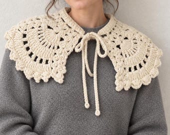 Cream Merino Wool Lace Capelet, Hand-Crocheted Detachable Collar