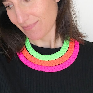 statement necklace, chunky neon necklace, chunky neon choker, statement choker, neon pink necklace, braided necklace, fabric necklace