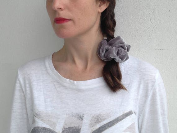 2 PK VELVET SCRUNCHIE GREY & ELEPHANT GREY 2 PK VELVET SCRUNCHIE GREY & ELEPHANT GREY
