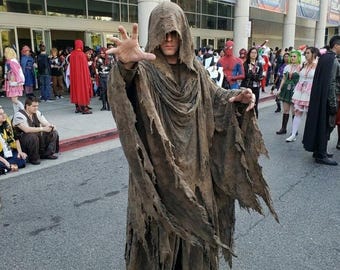 Eldritch Cultist Hooded Cloak – Tattered Dark Fantasy Ritual Robe, Ancient Sorcerer Cosplay Mantle.