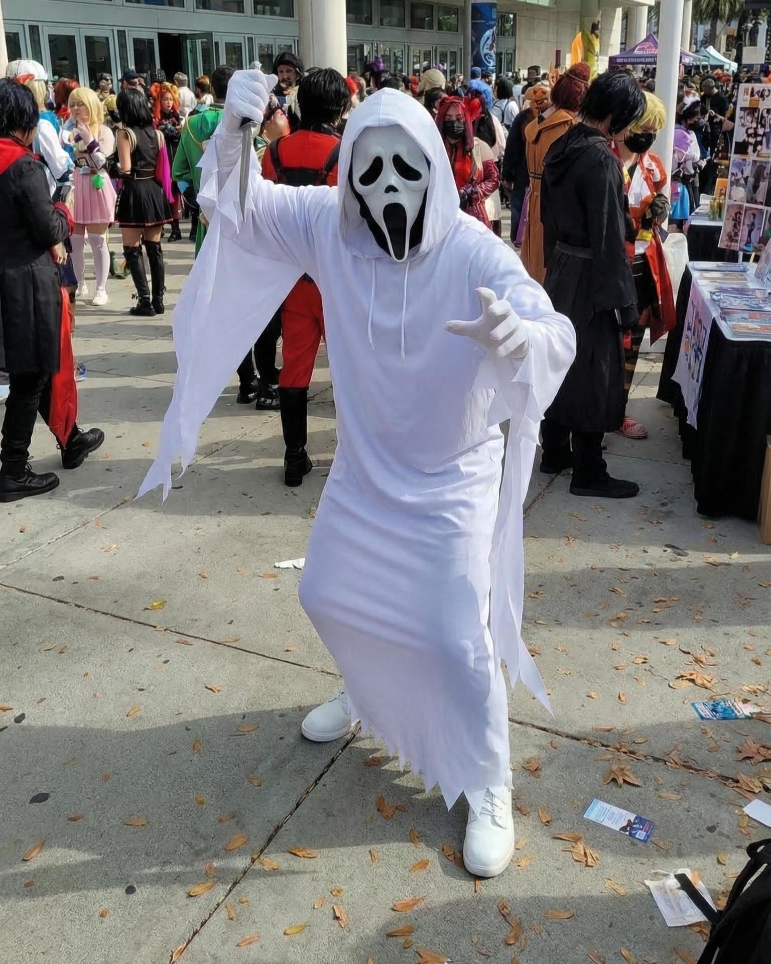 Slasher Robe Classic Ghostface White Cosplay Costume – Complete Horror Slasher Robe ...