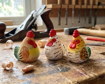 Hand Carved Wooden Chicken Figurines , Colorful Farmhouse Hen Decor