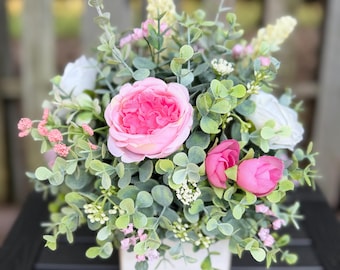 Pink & White Floral Centerpiece, Faux Flower Arrangement in White Wood Cube Box, Farmhouse Table Decor, Spring Summer Centerpiece