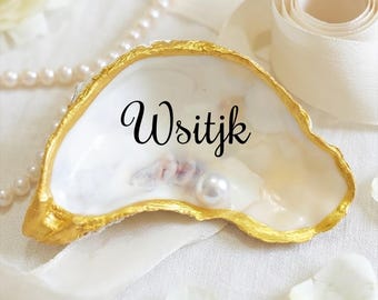 Custom Wedding Oyster Shell Name Place Card,Custom Shell Name Card,Coastal Wedding Favor,Coastal Wedding Favor,Bridal Showers,Anniversaries