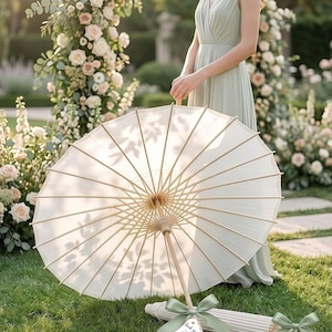 Kundenspezifischer Hochzeits-Regenschirm, Papier-Sonnenschirm-Regenschirm-Set, kundenspezifischer Hochzeits-Sonnenschirm, kundenspezifischer Bambusholzfächer, Hochzeiten, Brautschirme, Hochzeitsgeschenk Bild 3
