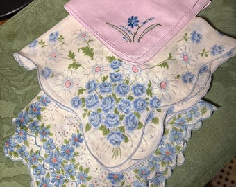 Pañuelos de mujer vintage, juego de 3, con flores azules.