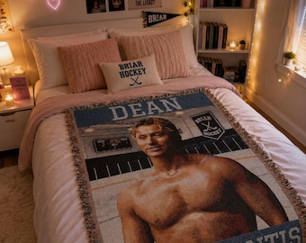 Dean DiLaurentis Off Campus Blanket 52x37