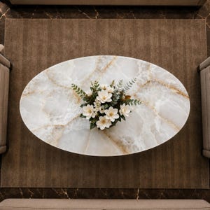 Modern oval White Onyx cocktail table handmade
Elegant natural White Onyx coffee table decor
Luxury stone coffee table with White Onyx surface