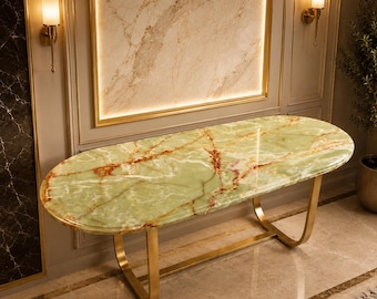 Elegante consolle in onice verde con base in metallo dorato, moderno tavolino da ingresso, tavolino da divano in marmo per corridoio e atrio.
