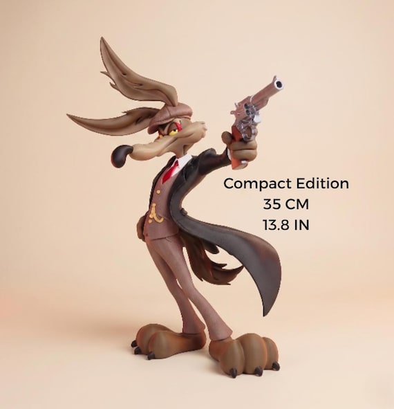 Gangster Coyote Figure 35cm | Compact Vintage Mobster Collectible
