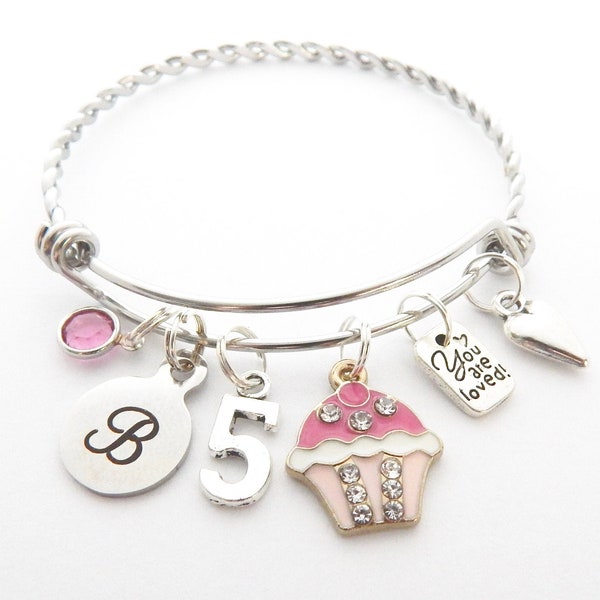 Cadeau fille de 5 ans, cadeau fille du 5ème jour, fille de 8 ans, fille de 9 ans, idées cadeaux de petite-fille de 5 ans Bracelet de charme de cupcake