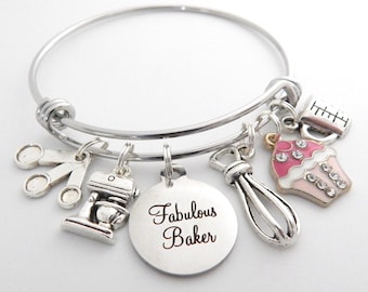 Baker Gifts-BAKING Bracelet-Chefs Gifts-Culinary student gift, Culinary school Graduation-Bake lover Gift-cupcake-Baking Jewelry-Patisserie