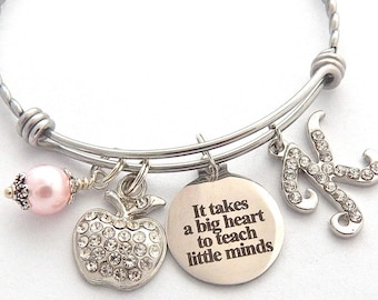 Personalized TEACHER Gift from Student, School Teacher Bracelet Jewelry, Apple Gift for Teacher from student, It takes  a big heart, apple