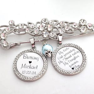 Brautstrauß Charme Benutzerdefinierte Braut Pin, etwas Blaues Hochzeitszauber Tochter Hochzeitsgeschenk für Braut, heute eine Braut Vater Tochter Geschenk