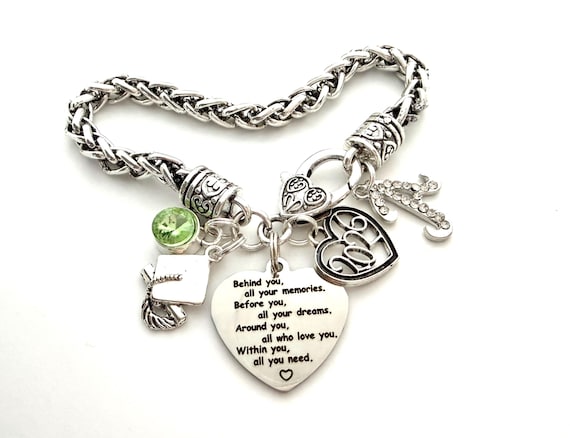 Graduation Bracelet, PERSONALIZED Graduate Jewelry for Her, Daughter graduate, Granddaughter Graduation Gift, Niece Accomplishment