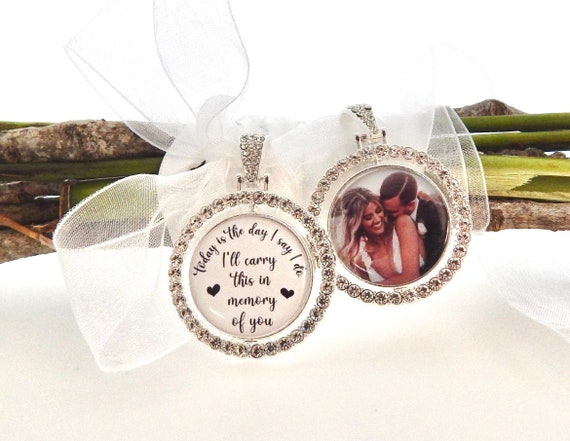 Bridal Bouquet Memorial Charm Wedding Gift for Bride Bouquet Memory Charm for Family Photo Something Blue PHOTO Frame Groom Gift For Her