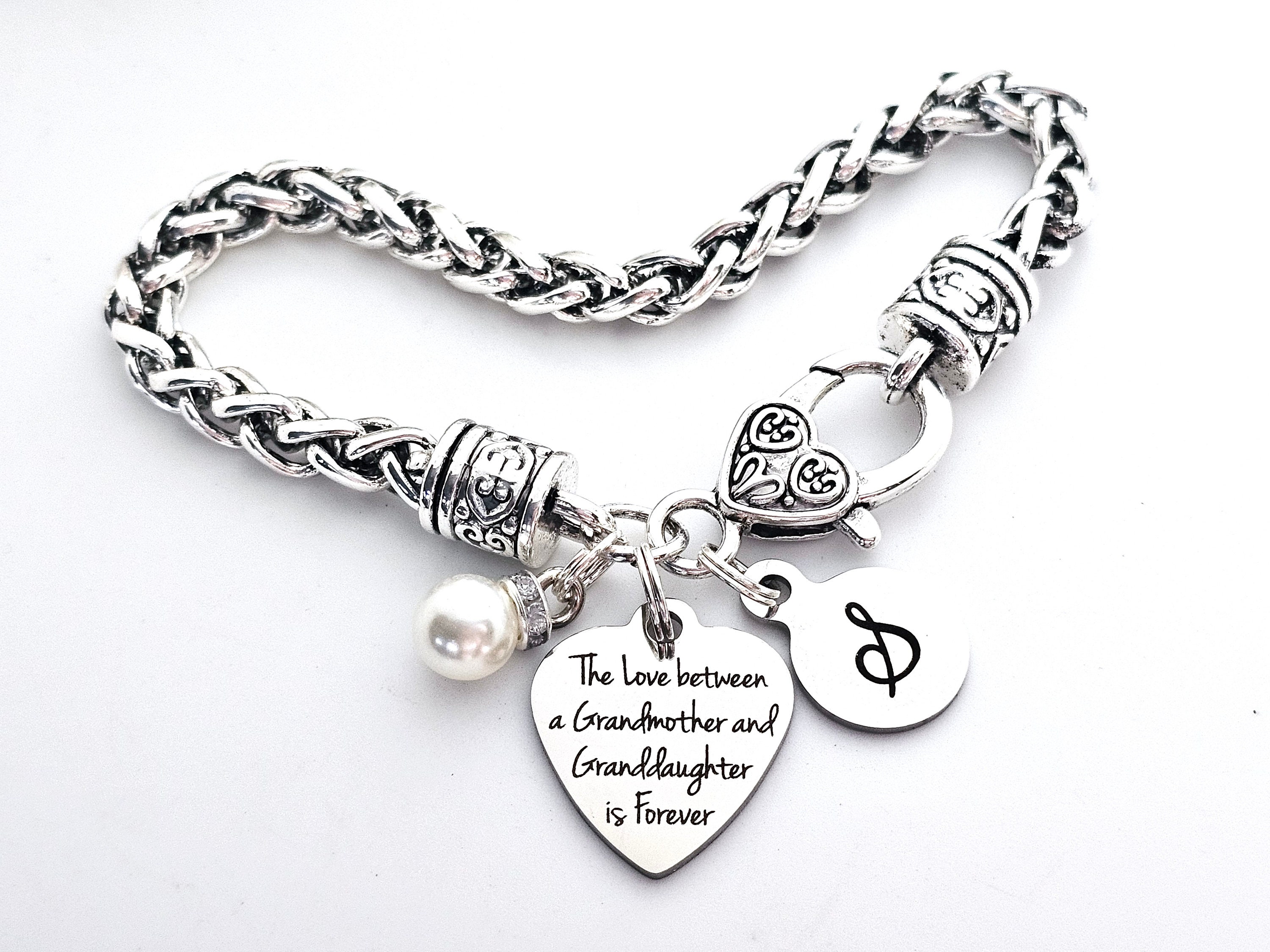 Grandmother Granddaughter Bracelet-Gifts for Grandkids-Little Girl Grandchild  Gifts the Love Between Mama Grandma Nana Family Bond Jewelry