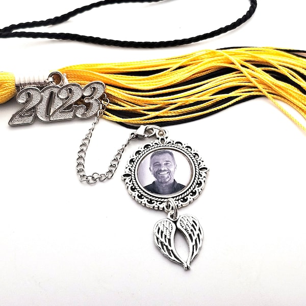 Tassel Charm for Graduation Cap, Class of 2024 Graduation Pinning, Cap Photo charm, grad Cap ceremony Memorial Charm, pin for Cap