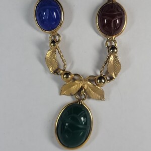Collar vintage de escarabajo chapado en oro - Pieza de herencia - No se empaña ni pierde color - Regalo para ella - Minimalista - Único imagen 1