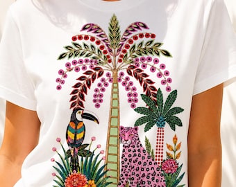 Rosa Leopard Oasis Shirt, Tropisches Leopard T-Shirt, Tulum Urlaubs Outfit, Resort Wear Grafik Shirt, Sommer Reise T-Shirt