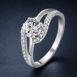 Split Shank Moissanite Engagement Ring 925 Sterling Silver, Round Diamond Alternative, Bridal Wedding Promise Ring for Women