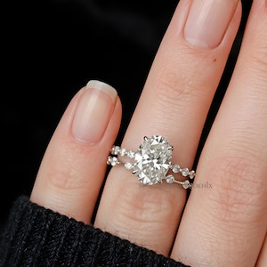 2.50 CT Oval Cut Moissanite Diamond Engagement Ring with Hidden Halo Solitaire Ring with Matching Diamond Band, Stackable Wedding Set