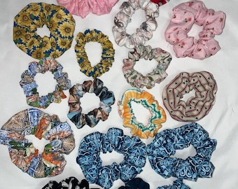 Scrunchies of various sizes and colors