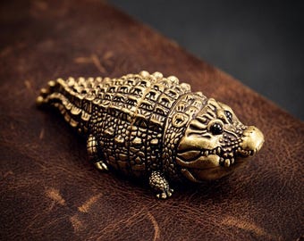 Figura de cocodrilo en latón macizo, miniatura de adorno de reptil