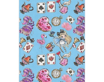 Kocyk Minky z motywem Alicji w Krainie Czarów | fantazyjne przyjęcie herbaciane, karty do gry, zegarek kieszonkowy