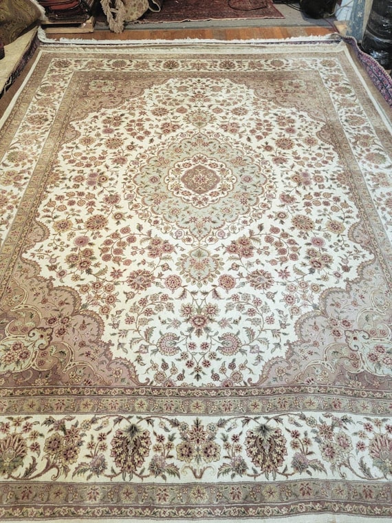 Vintage Floral Turkish Style 8’ x 10’ Fine Hand Knotted Oriental Wool Rug