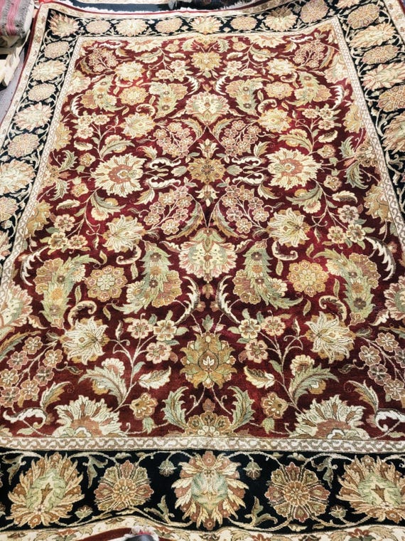 Vintage Hand-Knotted Agra Wool Rug – 9’ x 12’ – Traditional Oriental Carpet