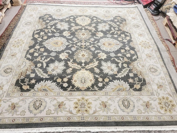 Vintage 8’ x 8’ Modern Oushak Hand Knotted Wool Rug