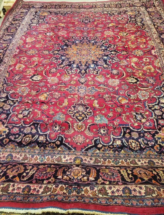 Semi Antique 9'9" x 12'4" Signed Tabriz Hand Knotted Wool Rug