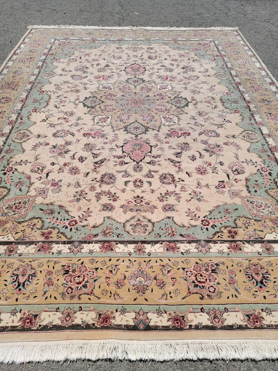 Vintage Fine Tabriz-Style 9’ x 12’ Wool & Silk Hand-Knotted Rug