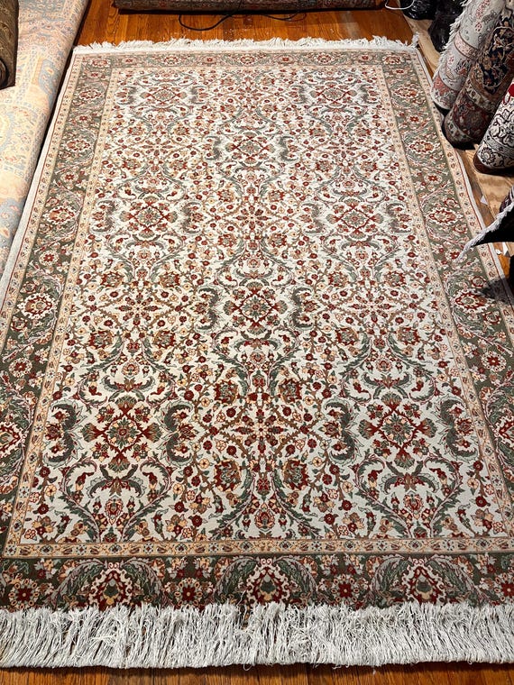 Turkish Kayseri 5’8” x 9’6” Hand Knotted Silk Base