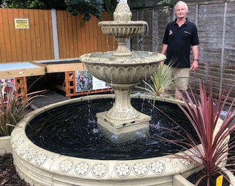 Gran fuente de jardín con estanque, fuente exterior clásica de varios niveles, elemento acuático de lujo para el patio trasero, fuente paisajística para el patio.