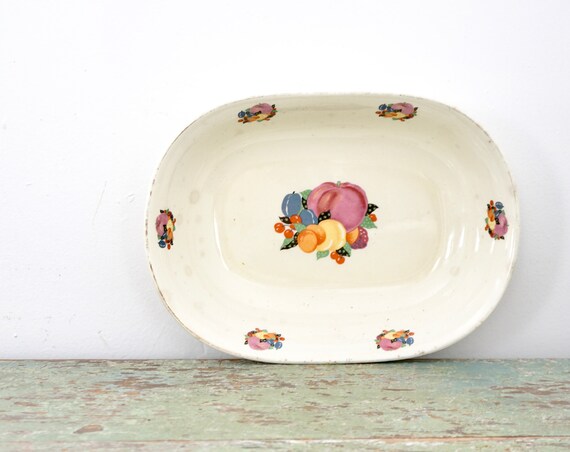 Vintage Oval Serving Bowl Multicolor Fruit 1940s Country Gentlemen Pattern by Cavitt-Shaw W. S. George Off White