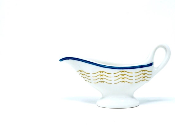 Vintage Tiny Gravy Boat Syracuse China 93-G 60s Blue Gold Pattern White Restaurant Ware Individual Gravy Boat Single Serve Genie Lamp Shape