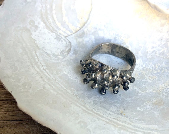 Vintage Silver Ring Sea Urchin Look Modernist Ring Size 5 to 5 1/2 Size Ring Unique Spiked Design Statement Jewelry Handcrafted Italy