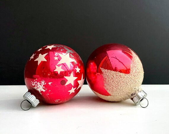 Vintage Red Ornaments Christmas Balls Silvered Red White Stars Print Shiny Brite Ball and White Mica Glitter Snow Capped Red Ball Tree 60s