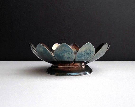 Vintage Lotus Bowl Silverplate Reed and Barton Mid Century Display Bowl Flower Shape Centerpiece Silver Plated 1960s