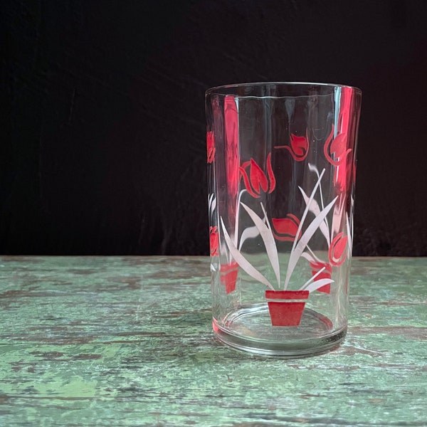 Vintage Juice Glass Red Tulip Print Swanky Swig Tiny Glass Potted Tulips Juice Tumbler 1950s Glassware Retro Kitchen