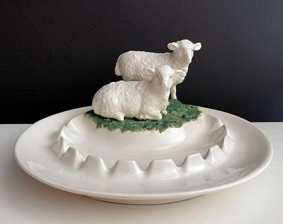 Vintage Sheep Ashtray Pottery Handmade 2 Sheep On a White Ceramic Ashtray or Use As Brush Holder Ewe Figurines OOAK Ceramic Piece w/ Repair